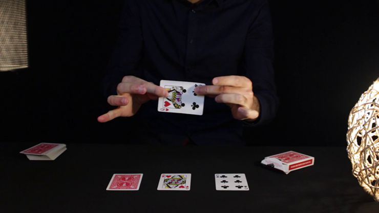 Split Prediction Blue (Gimmicks and online instructions) by Massimo Cascione & Anthony Stan - Trick
